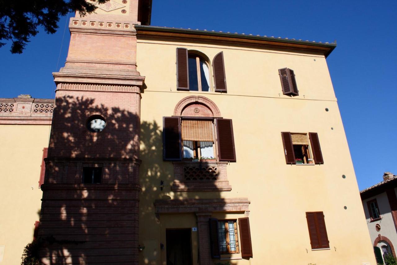 La Torre Di Caprera Apartment Siena Luaran gambar
